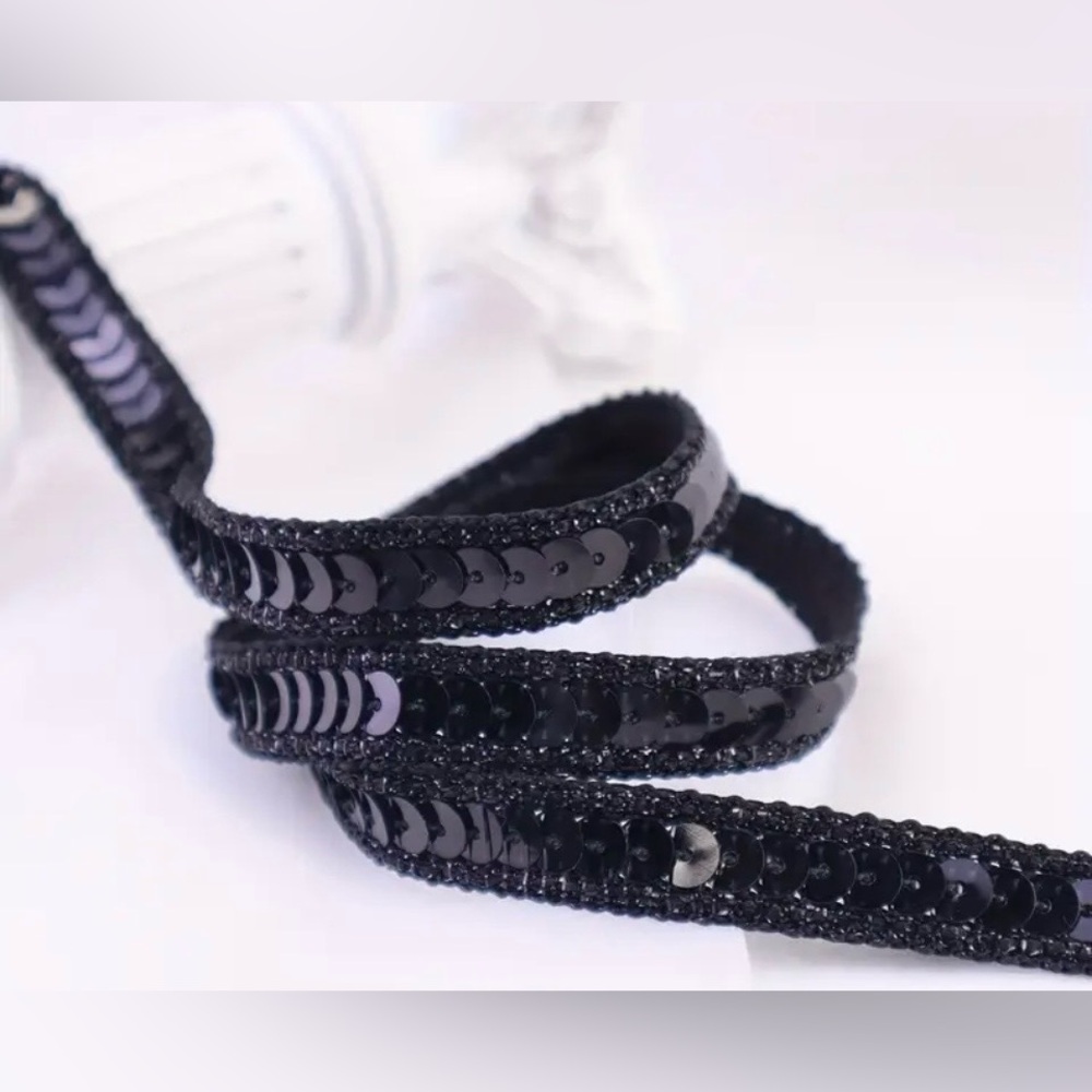1 Yard Black Stretch Sequin Appliquรฉ Trim for Crafts and Clothes, New